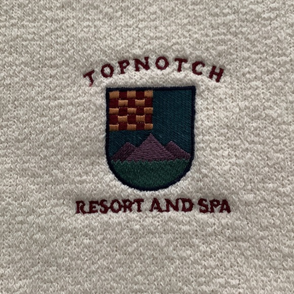 Topnotch Resort and Spa sweatshirt Cheyenne River Stowe VT - Picture 2 of 16
